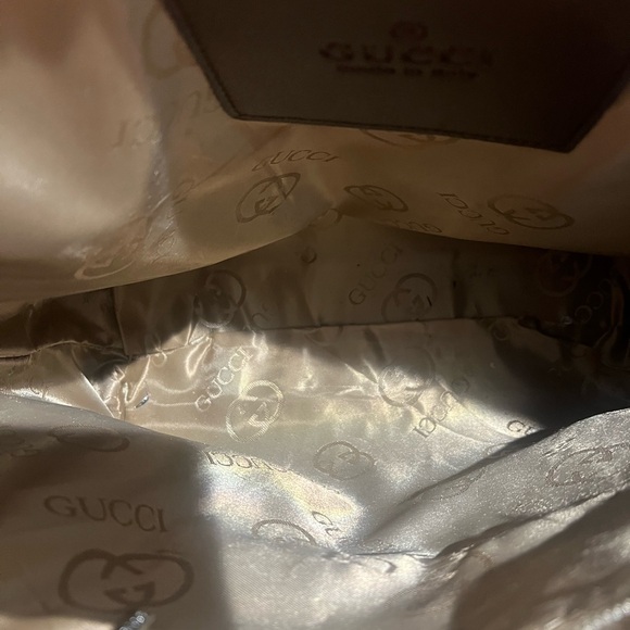 Gucci  Beige Monogram Tote with Green-Red Web Stripe- strap included. - Picture 5 of 7